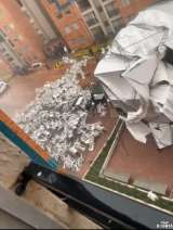 Fuerte vendaval derribó una carpa durante asamblea en conjunto residencial de Suba