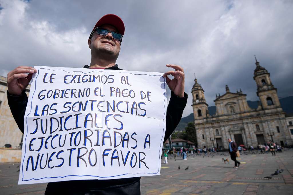 Excontratistas de la salud exigen el pago de sus sentencias laborales.
