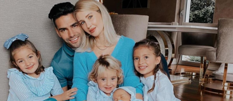 “Les sale mejor comprar un avión”, le dicen a Falcao y su familia