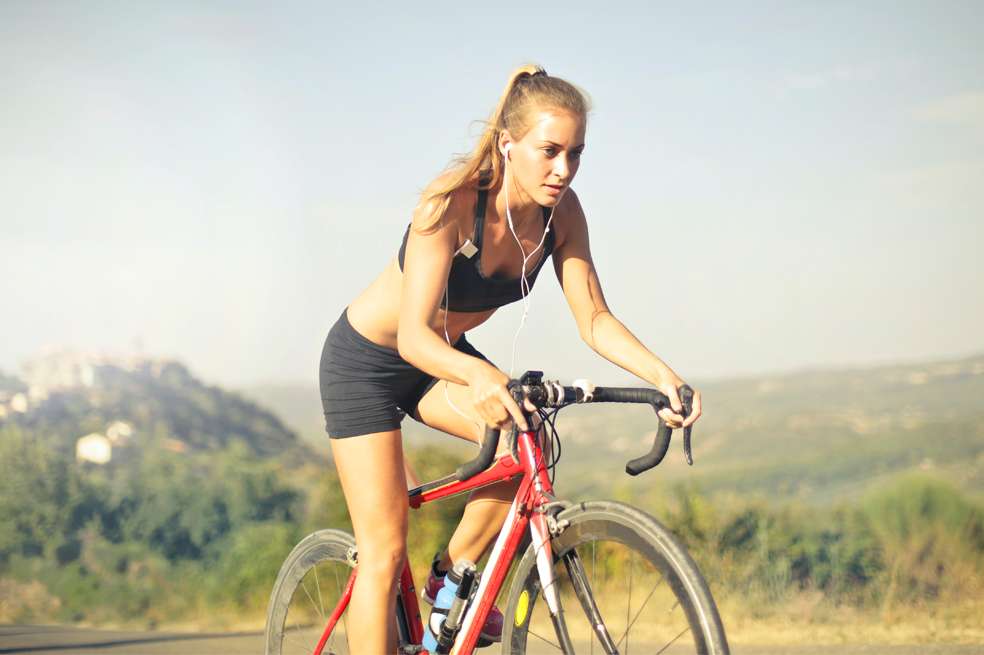 ¿La bicicleta es el mejor ejercicio para bajar de peso? Montar bicicleta