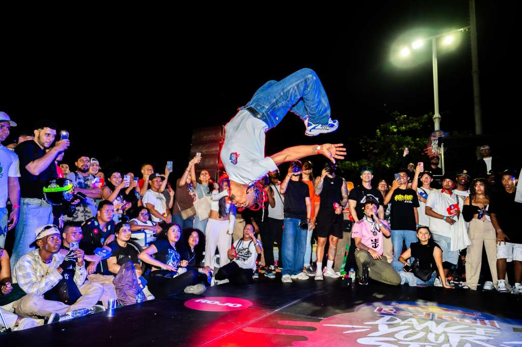 Tabby se presenta durante el Red Bull Dance Your Style Qualifier 2025 en Barranquilla, Colombia, el 27 de febrero de 2025.