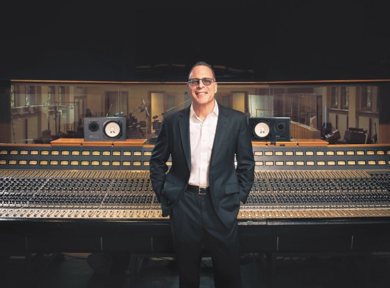 Cómo se construye la música en la industria de los videojuegos: habla Steve Schnur