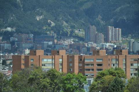 Vivienda social en Colombia: cuáles son las tensiones que definirán su futuro