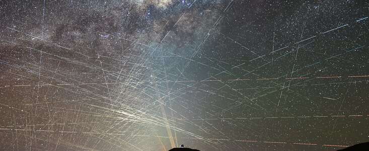 Una hora de satélites sobre el norte del desierto de Atacama, en Chile.