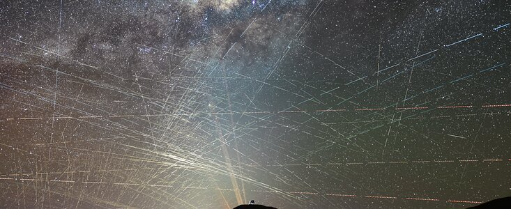 Lanzar millones de satélites, como quiere Elon Musk, sería devastador para la astronomía