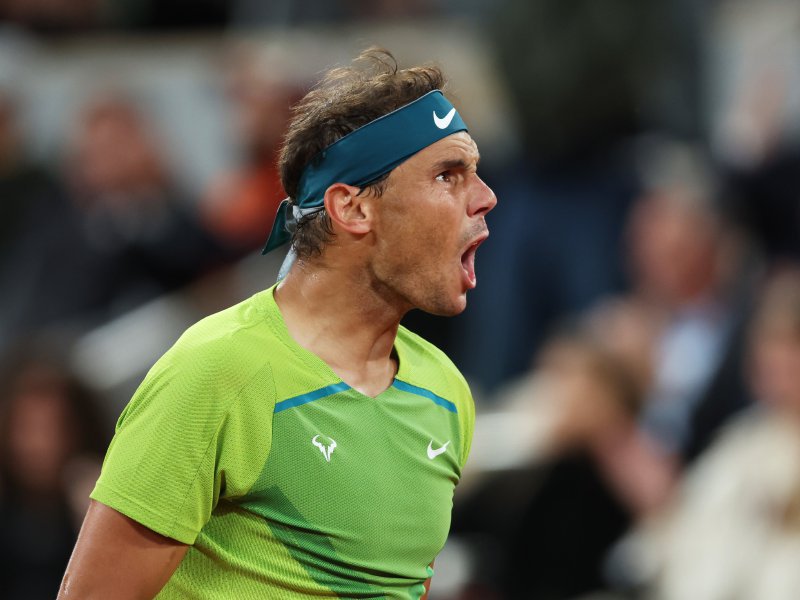El español Rafael Nadal venció en cuartos de final a Novak Djokovic y aspira a ganar su decimocuarto título en Roland Garros, en París. / Roland Garros