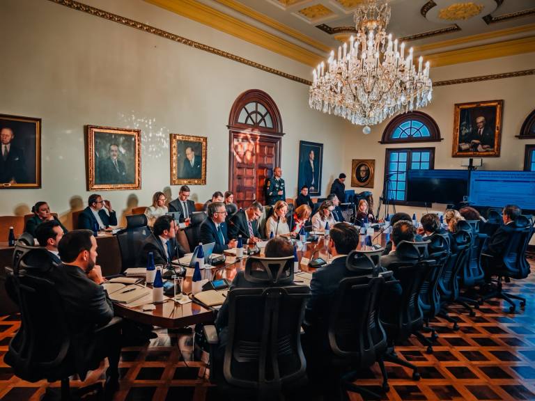 De la Espriella convocó a su gabinete al primer consejo de ministros desde las regiones