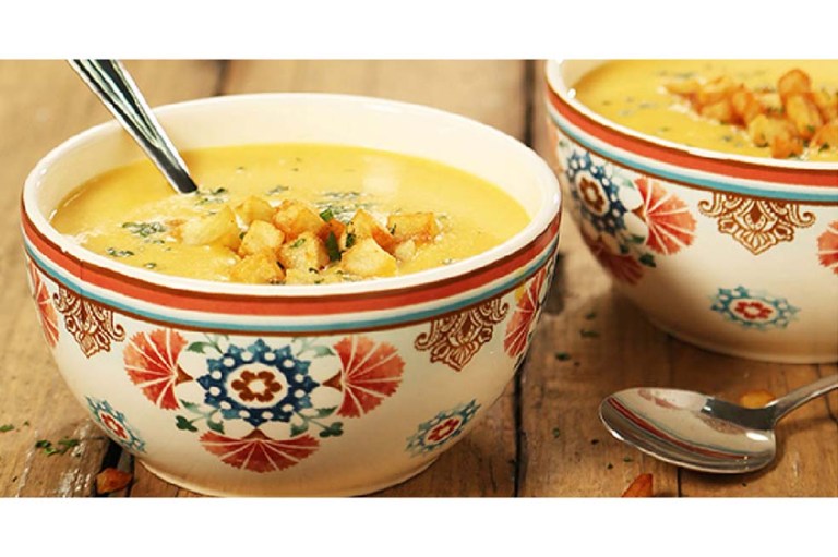 Crema de papa y vegetales para compartir en familia en estos últimos días del año
