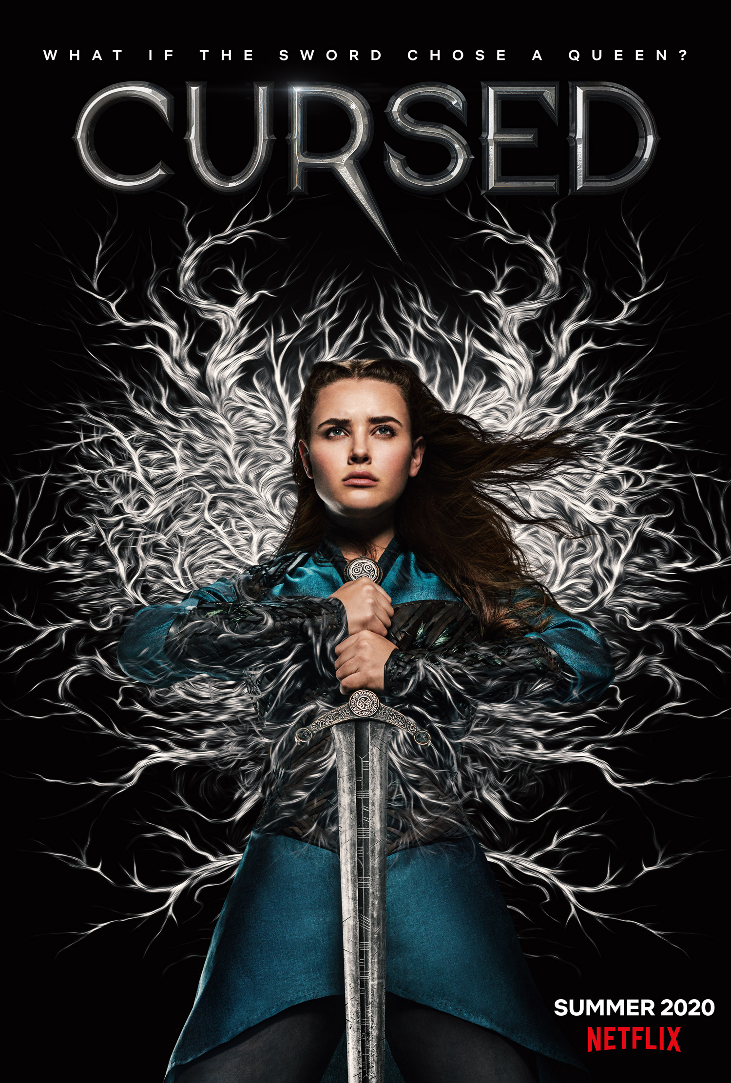 Completan el reparto Matt Stokoe como Galván, Lily Newmark en el papel de Pym, Shalom Brune-Franklin como Igraine, Emily Coates como la hermana Iris, Billy Jenkins en el papel de Ardilla, Bella Dayne como Lanza Roja y Peter Mullan, que da vida al padre Carden. 'Maldita' llegará a la plataforma de Netflix este verano.
