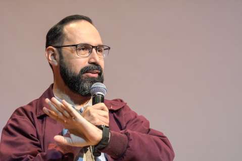 Queremos crear empresas comunitarias de energía: Andrés Camacho, Minminas