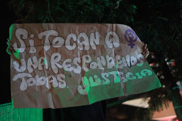Una de las novedades de la sentencia Causa Justa es que, a diferencia de la primera sentencia que despenalizó parcialmente el aborto en 2006, la más reciente tiene un enfoque de diversidad sexual y tiene en cuenta a las personas trans y no binarias.