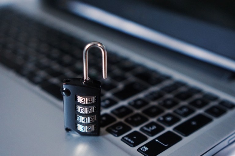 Nuevo capítulo Sanitas: los datos de un millón de usuarios, expuestos en internet