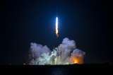 Blue Origin lanza su primer vuelo espacial de órbita, aunque no logra aterrizar
