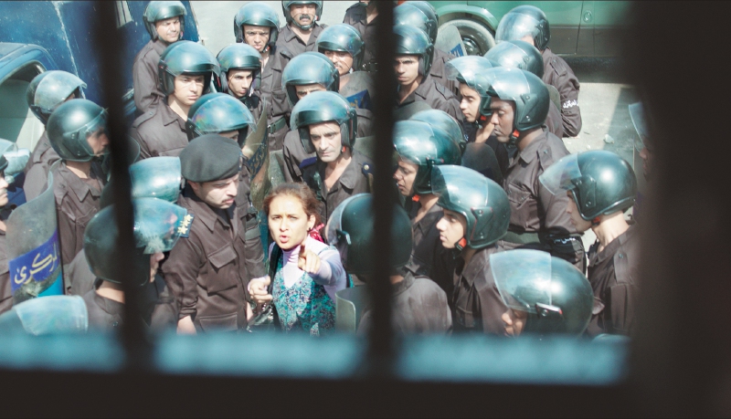 “Clash” está situada en las calles de El Cairo durante los disturbios causados por la caída del presidente Morsi en 2013. / Fotos: Cortesía