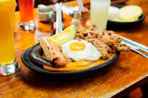 Receta: ¿Cómo preparar bandeja paisa?