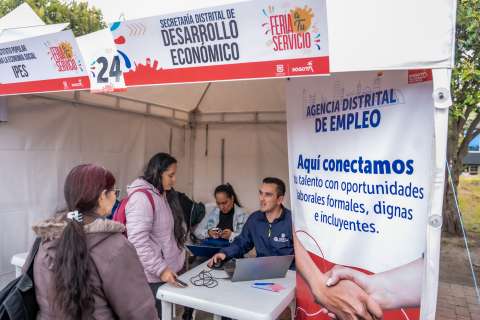 ¿Busca trabajo en Bogotá? 185 vacantes se abren este 24 de marzo en dos ferias de empleo
