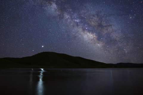 ¿Cómo observar la conjunción entre Júpiter y Saturno desde Colombia?