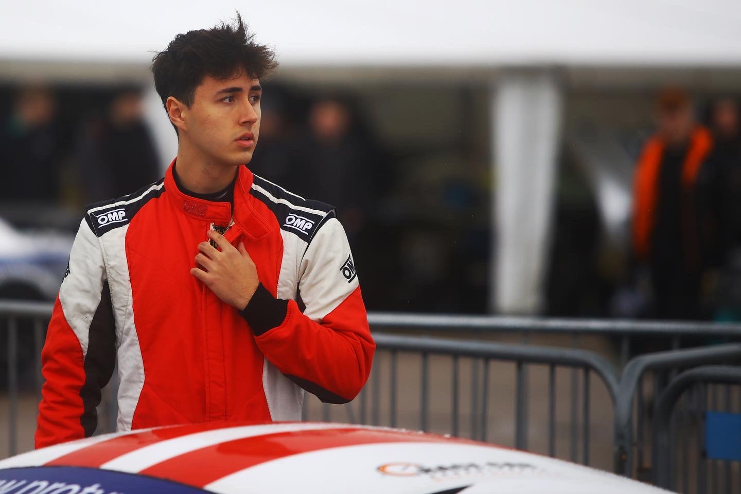 El bogotano Pablo Jequier en su paso por la Ginetta GT Championship de Inglaterra.