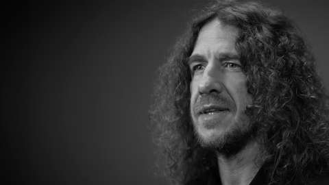 “Luis Díaz es un jugador muy bueno, no debe conformarse”: Carles Puyol