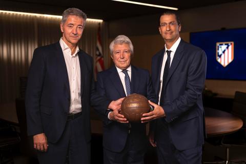 ¿Quiénes son Apollo Sports Capital, los nuevos dueños del Atlético de Madrid?