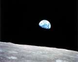 El regreso a la Luna, con los pies en la Tierra