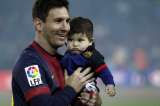 Hijos de Messi, Suárez y Piqué se empiezan a entrenar en la escuela del Barcelona
