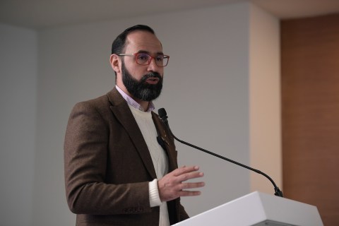 Gobierno responde a gremios energéticos sobre el posible déficit de energía y gas