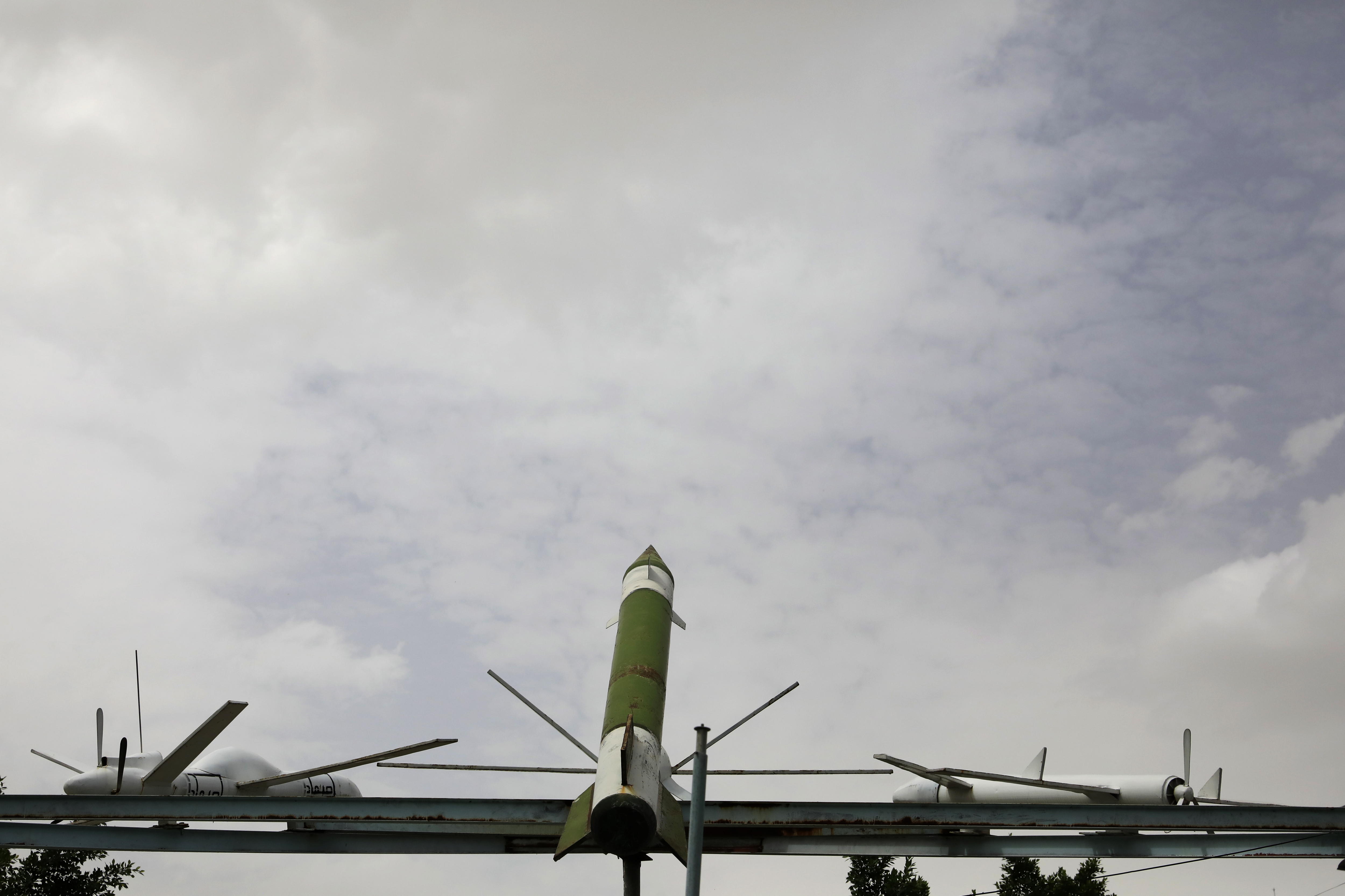 Sana'a (Yemen), 29/04/2024.- Mock Houthis-made drones and missile are on display at a square in Sana'a, Yemen, 29 April 2024. A Malta-flagged container ship was targeted with three missiles in the Red Sea while sailing from Djibouti to the Saudi city of Jeddah, causing explosions near the ship, according to British maritime security firm Ambrey. The attack came just a few hours the US Central Command (USCENTCOM) announced that it has shot down five unmanned aerial vehicles (UAVs) over the Red Sea, claiming that the UAVs presented an imminent threat to the US-led coalition and merchant vessels in the region. The Houthis have vowed to attack shipping lanes and prevent them from navigating in the Red Sea and the Gulf of Aden in retaliation for Israel's bombardment of the Gaza Strip. EFE/EPA/YAHYA ARHAB