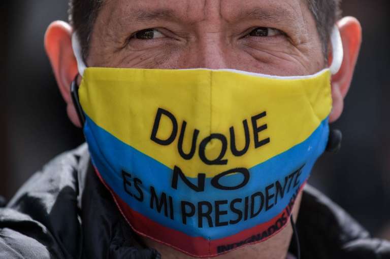 “Pedimos que no haya más improvisación, que haya un cronograma claro de los cierres, porque de un momento a otro acaba con nuestra economía", dijo líder de la Asociación de Comerciantes y Empresarios LGTBI.