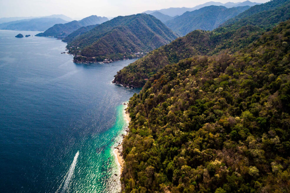 Playa Colomitos es un paraíso para los amantes del eco-turismo, cerca de Puerto Vallarta. / Cortesía de la Oficina de Visitantes y Convenciones de la Riviera Nayarit
