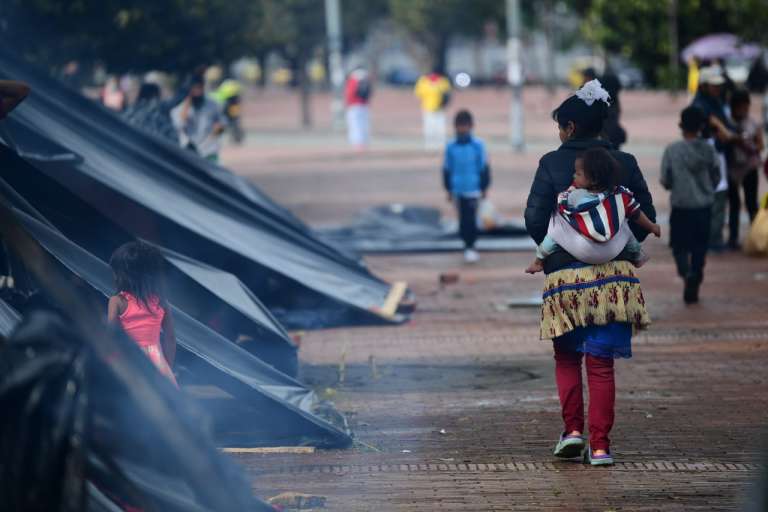 Cerca 100 indígenas embera son las que solicitan ayuda en este momento.