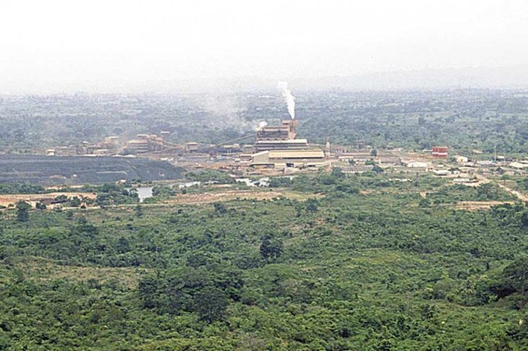 Congreso pide anular prórroga a Cerro Matoso