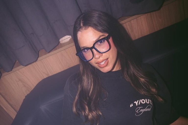 Cara, exesposa de Beéle, estrenó su primera canción: “No puedo con la felicidad”