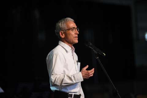 “Podemos convertir esto en un incendio”: Francisco de Roux