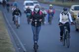Contaminación atmosférica contribuiría al cáncer de pulmón en quienes no fuman