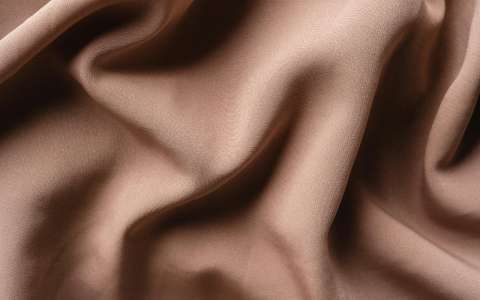 Mocha Mousse será el color que revolucionará el 2025, según Pantone: ¿cómo usarlo?