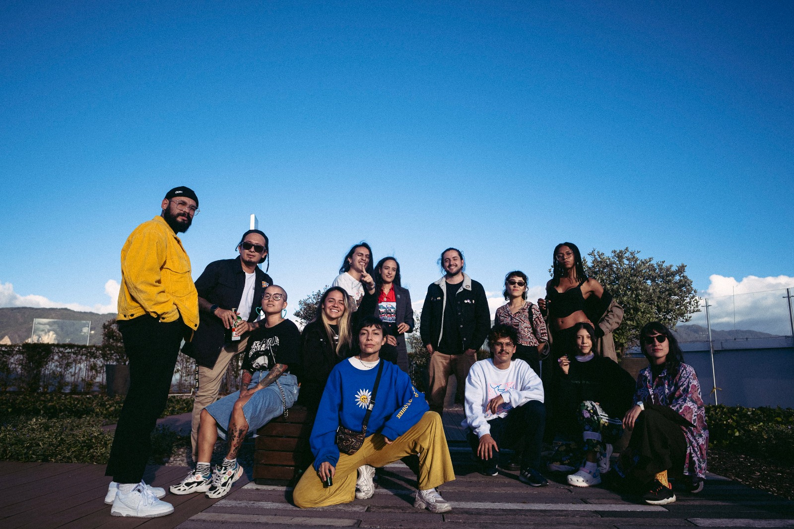 Miembros de Night Embassy, la iniciativa alemana que llega a Bogotá para celebrar la diversidad de culturas de la capital.
