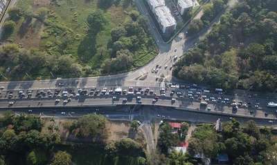 Reversible de la avenida Cañasgordas regresó este lunes; lo que debe tener en cuenta