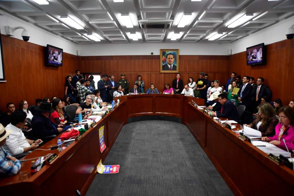 Debate de la reforma laboral del gobierno de Gustavo Petro la cual se hundió en la Comisión Séptima del Senado