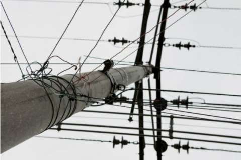 Por descarga eléctrica, hombre perdió siete dedos en Atlántico