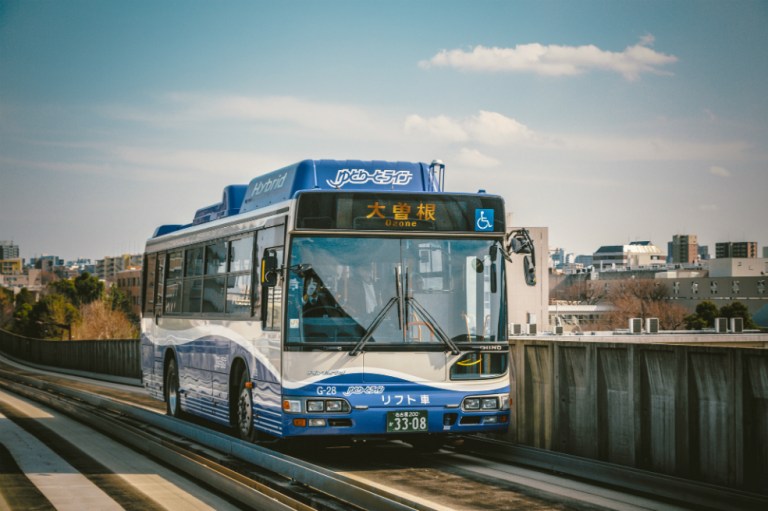 Viaje por Japón en bus, a través de YouTube