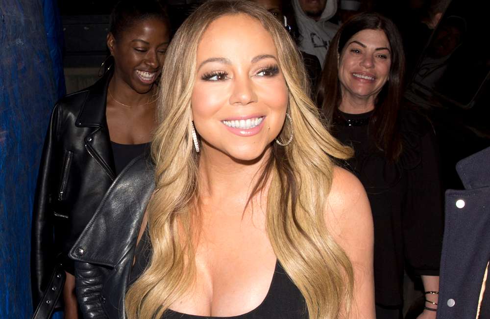 Mariah Carey es una cantante estadounidense.