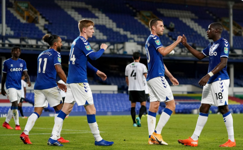 Everton, sin James, eliminó al equipo de David Beckham en la Copa de la Liga
