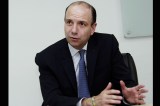 Gobierno insiste en utilidad de licencias exprés