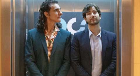 Carlos Torres se luce con baile de ‘Pedro el escamoso’