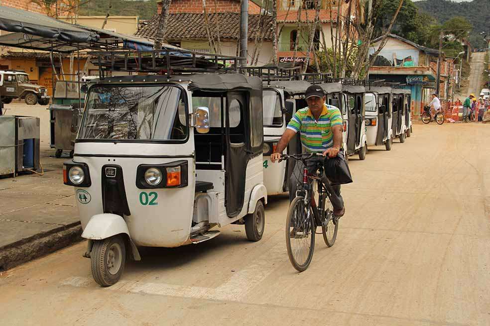 La bicicleta es el principal medio de transporte en Amalfi, Antioquia. / Róbinson Úsuga