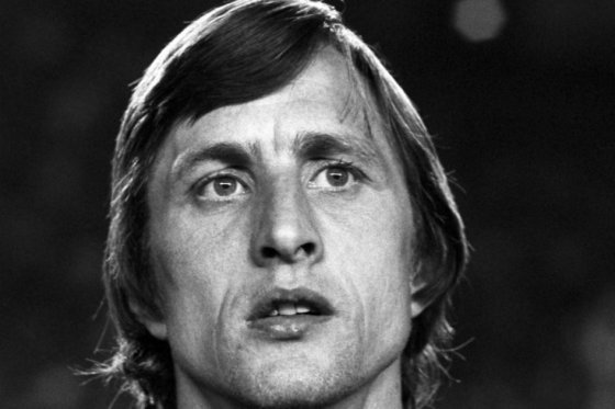 Cruyff: "El fútbol es cometer errores y no frustrarse"