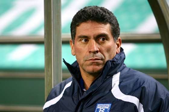 Luis Fernando Suárez, cerca de Universitario de Perú. Foto: AFP