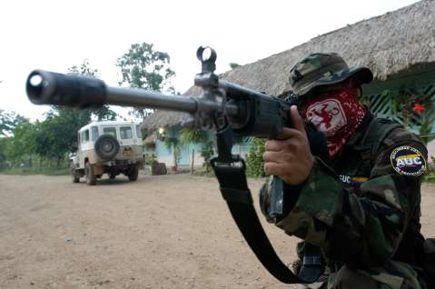 Buenaventura: el drama de víctimas de paramilitares que mueren esperando justicia
