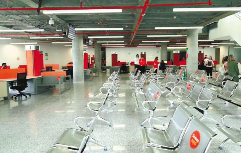 El esperado Supercade cuenta con más de 30 servicios distritales gratuitos, sobre todo para mujeres. / Alcaldía de Bogotá